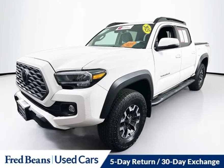 2023 Toyota Tacoma TRD Off-Road V6 photo 1