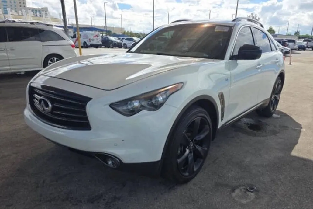 2015 Infiniti QX70 Base photo 1