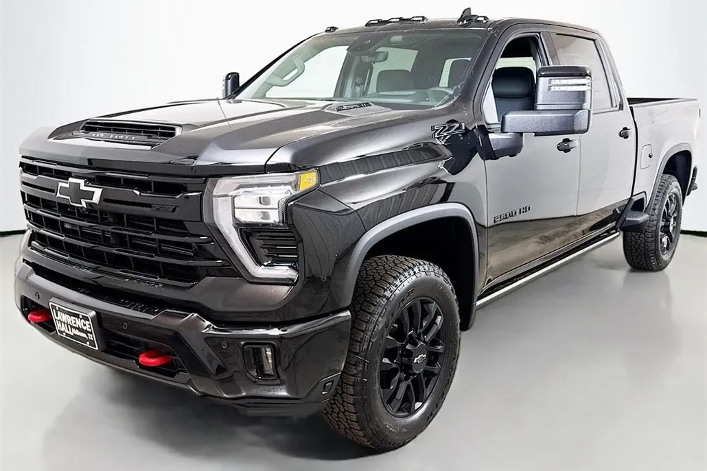 2026 Chevrolet Silverado 2500HD LTZ photo 1