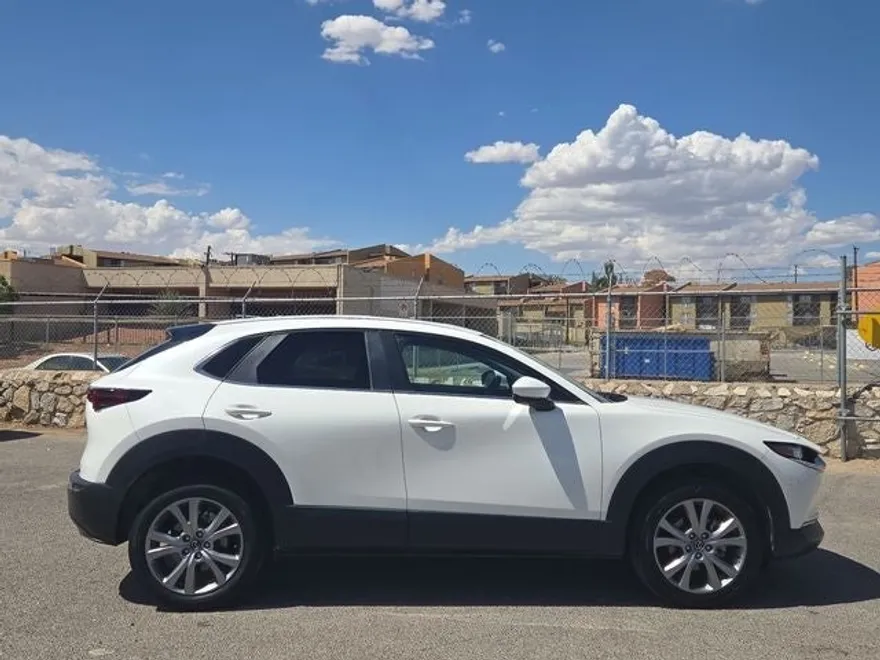 2021 Mazda CX-30 Preferred photo 1