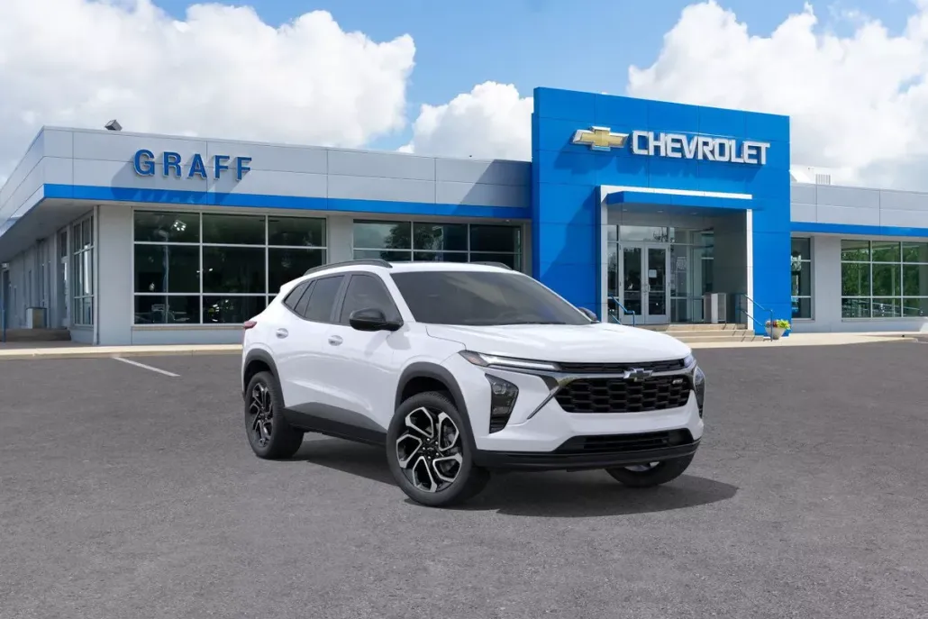 2025 Chevrolet Trax photo 1