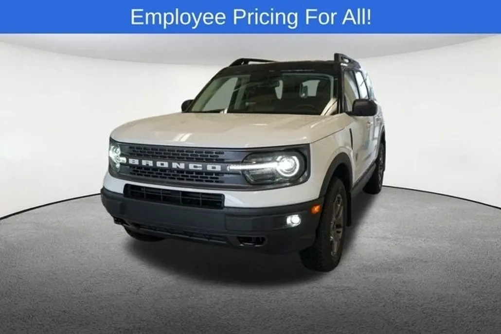 2024 Ford Bronco Sport Badlands photo 1