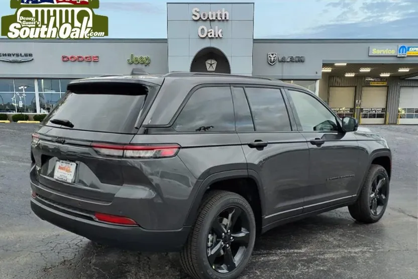 2025 Jeep Grand Cherokee Altitude X photo 1