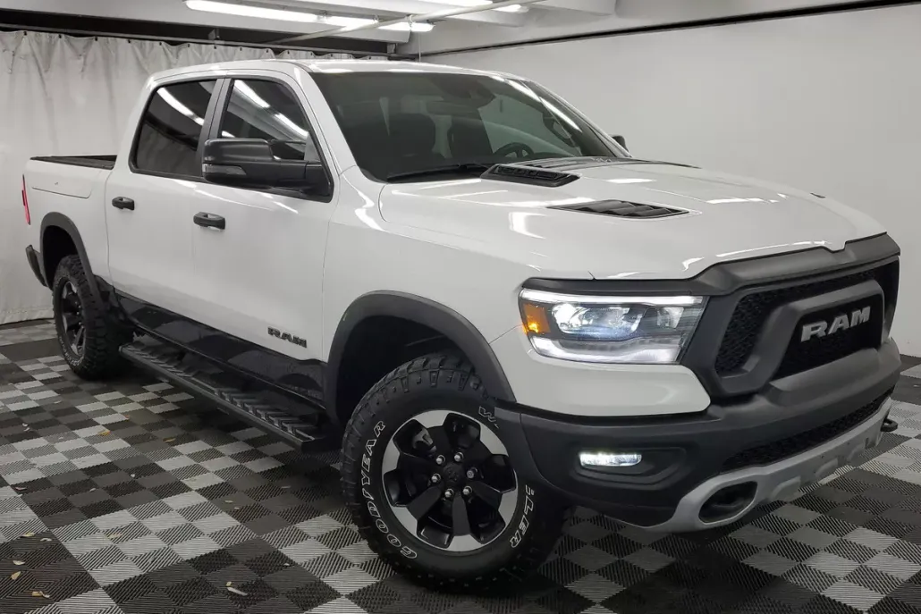 2024 Ram 1500 Laramie photo 1