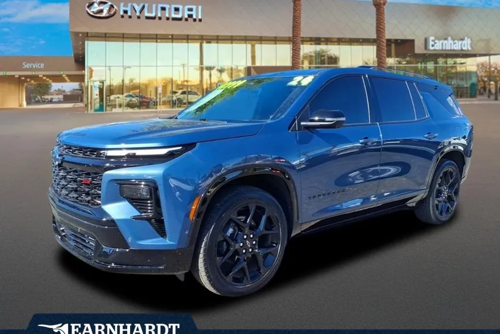 2024 Chevrolet Traverse RS photo 1