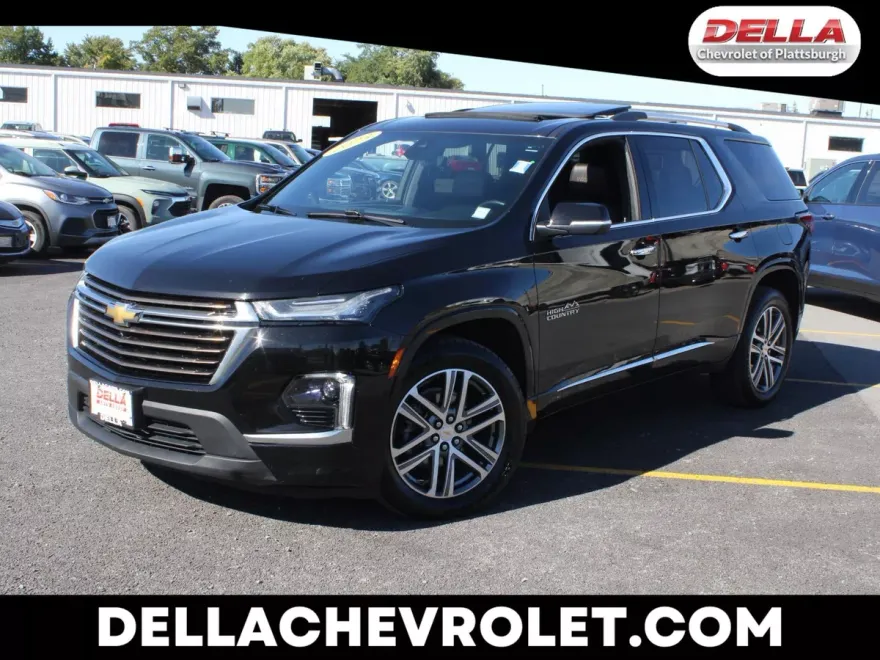 2023 Chevrolet Traverse High Country photo 1