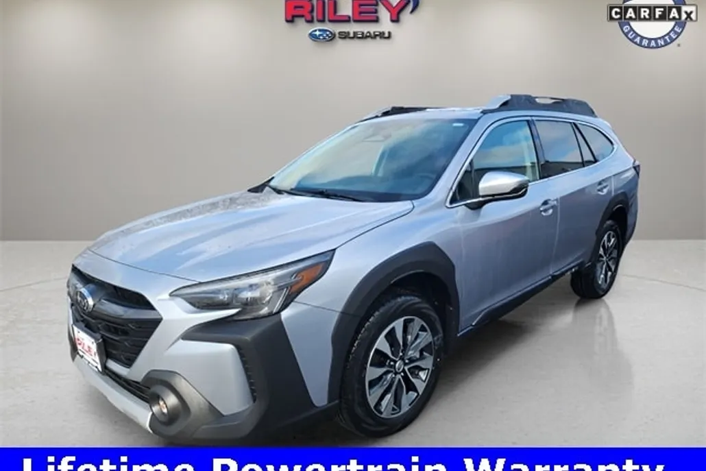 2025 Subaru Outback Touring XT photo 1
