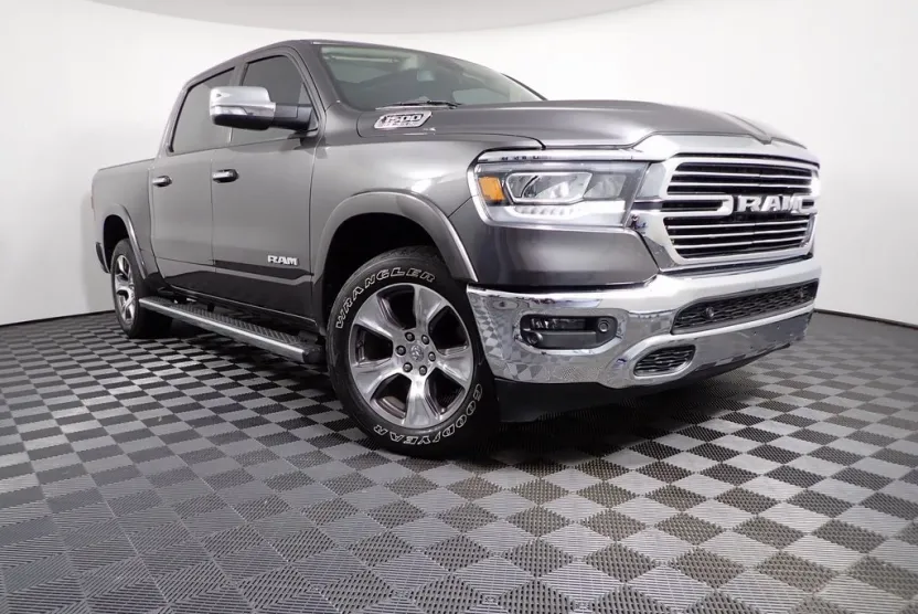 2020 Ram 1500 Laramie photo 1