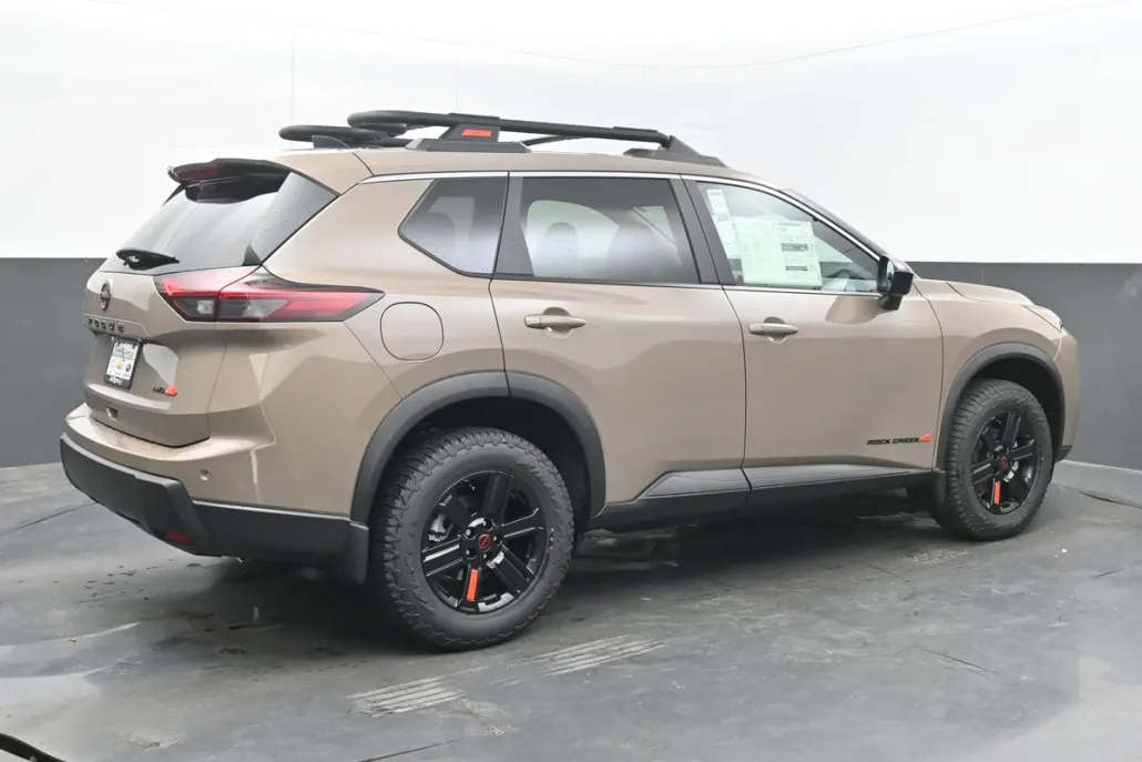 2026 Nissan Rogue SV photo 1