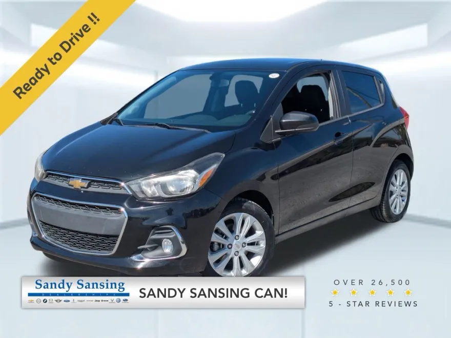 2017 Chevrolet Spark 1LT LT photo 1