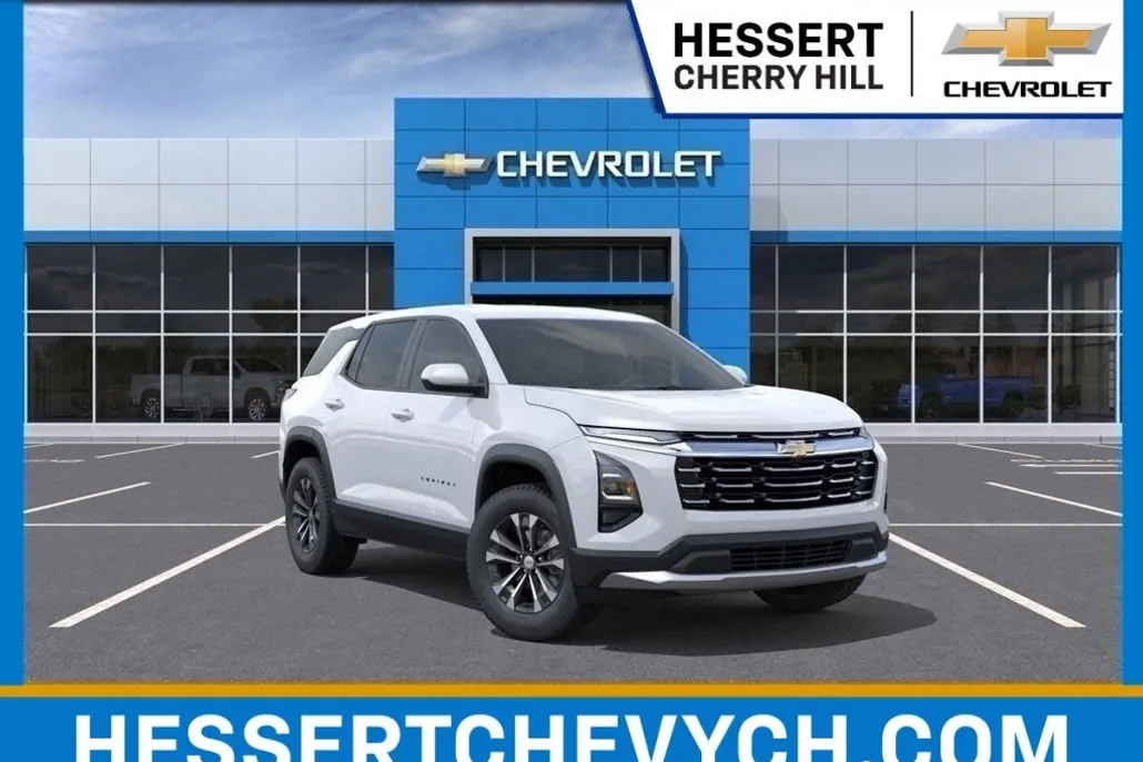 2026 Chevrolet Equinox LT photo 1