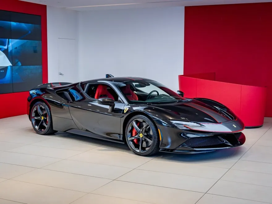 2021 Ferrari SF90 Stradale Base photo 1
