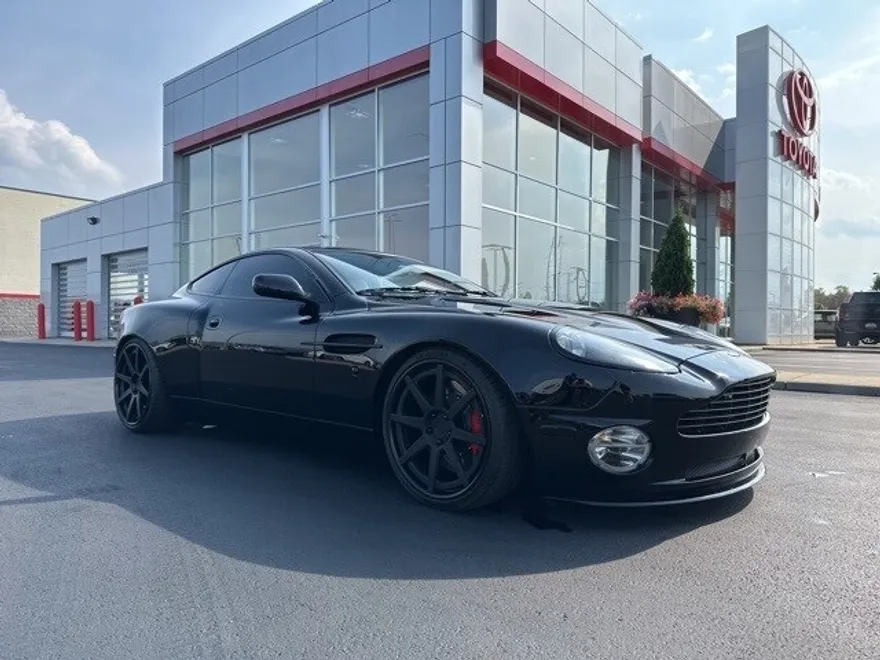 2005 Aston Martin Vanquish AMV03 photo 1