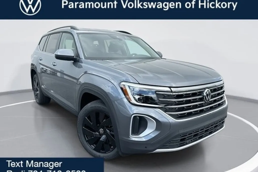 2025 Volkswagen Atlas SE Technology photo 1