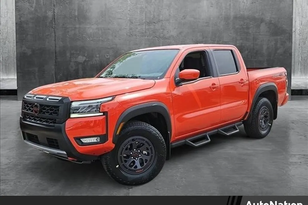 2025 Nissan Frontier PRO-4X photo 1