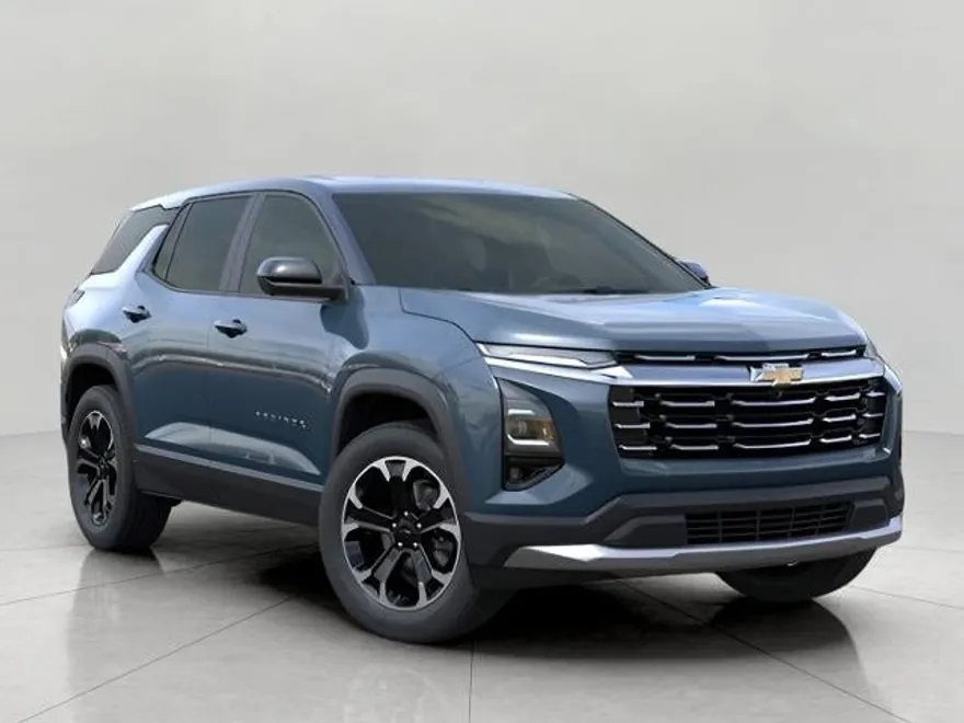 2026 Chevrolet Equinox LT photo 1
