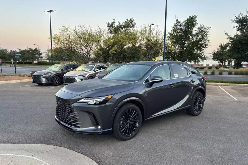 2025 Lexus RX Premium photo 1