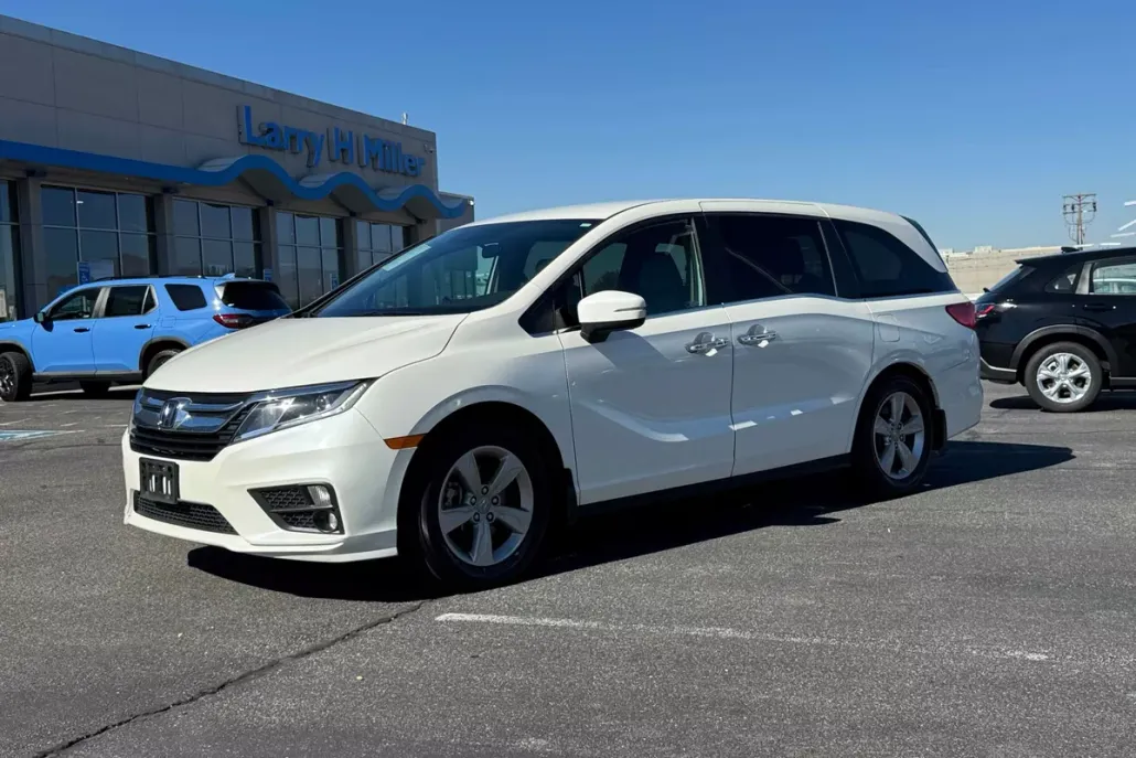 2019 Honda Odyssey EX photo 1