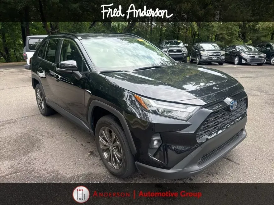 2022 Toyota RAV4 Hybrid XLE Premium photo 1