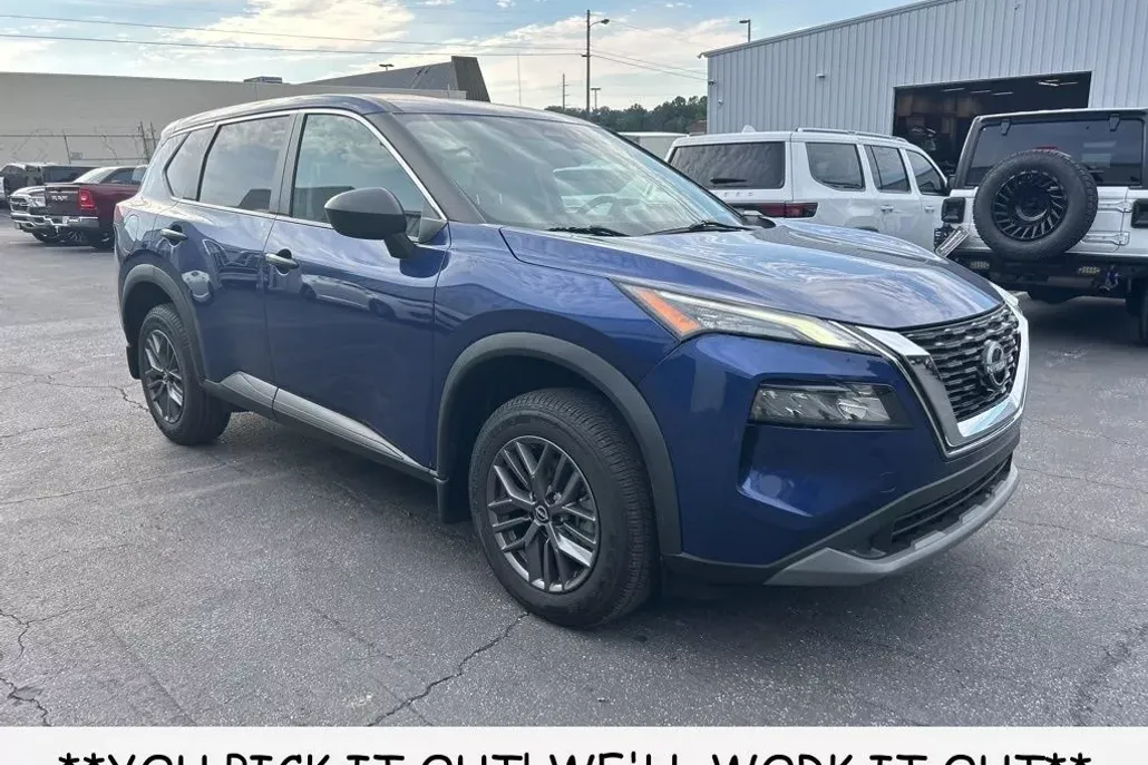 2022 Nissan Rogue S photo 1