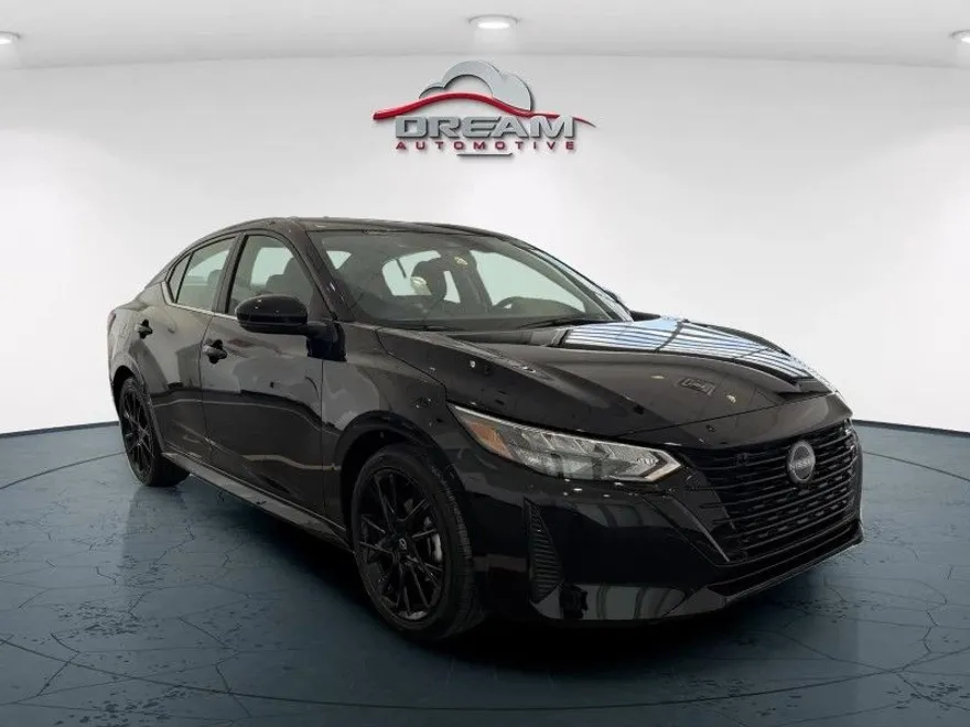 2025 Nissan Sentra SR photo 1
