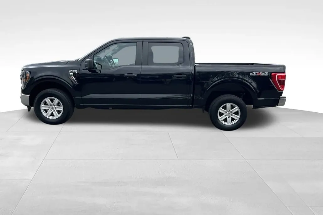 2023 Ford F-150 XLT photo 1