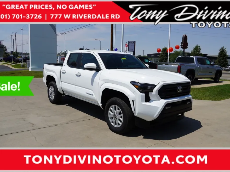 2025 Toyota Tacoma SR5 photo 1