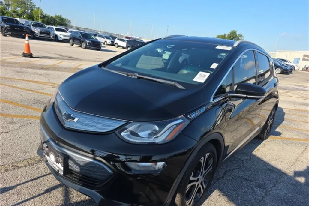 2018 Chevrolet Bolt EV Premier photo 1