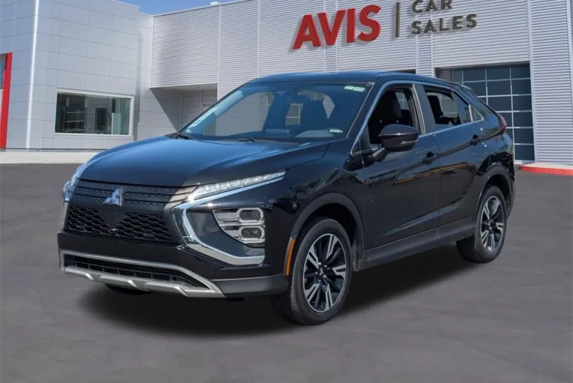 2024 Mitsubishi Eclipse Cross SE photo 1
