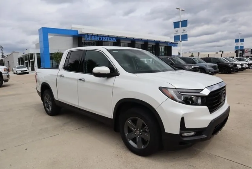 2023 Honda Ridgeline RTL-E photo 1