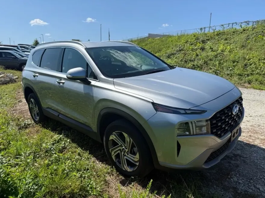 2023 Hyundai Santa Fe SEL photo 1