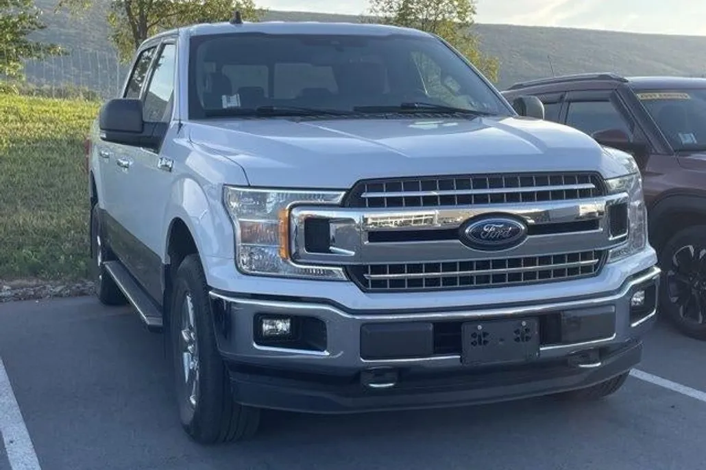 2019 Ford F-150 XLT photo 1
