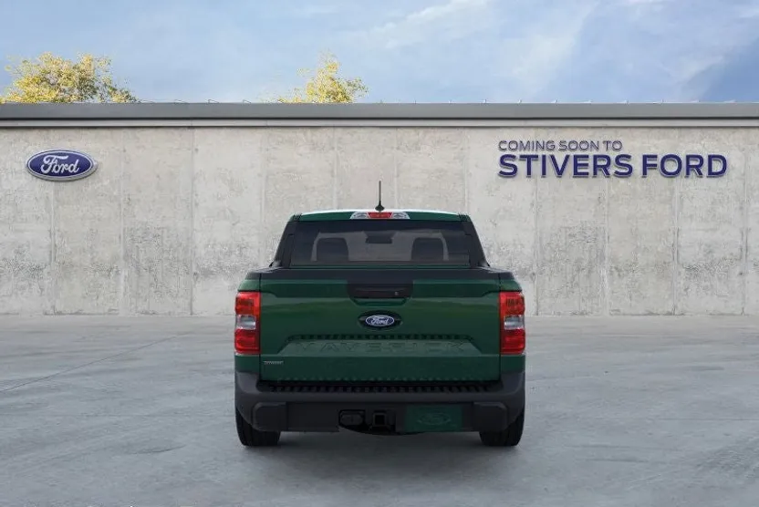 2025 Ford Maverick XLT photo 1
