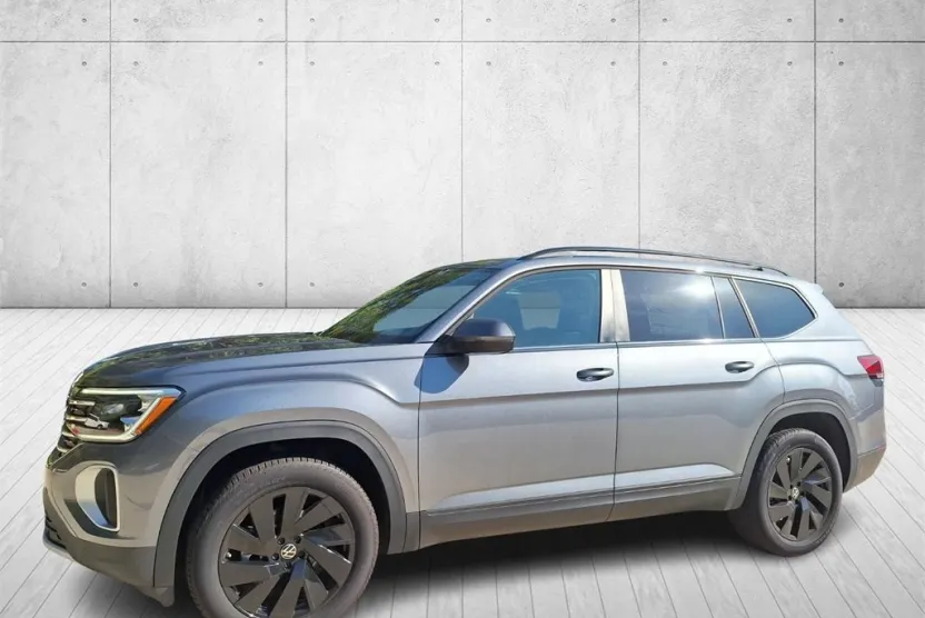 2025 Volkswagen Atlas SE Technology photo 1