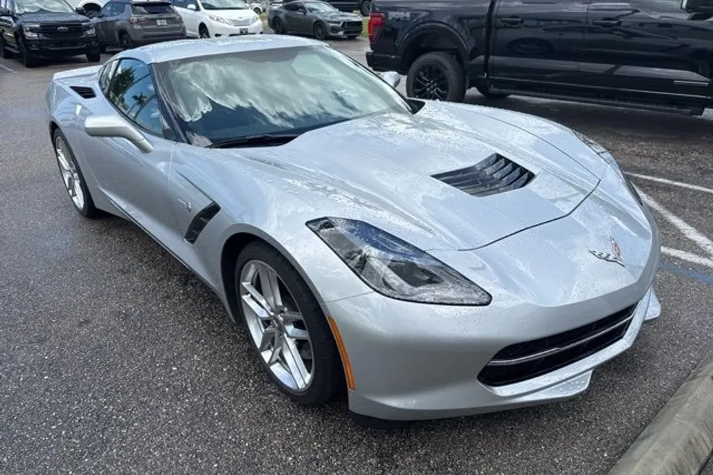 2014 Chevrolet Corvette Stingray Z51 1LT photo 1