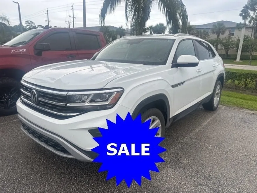 2023 Volkswagen Atlas Cross Sport V6 SE Technology photo 1