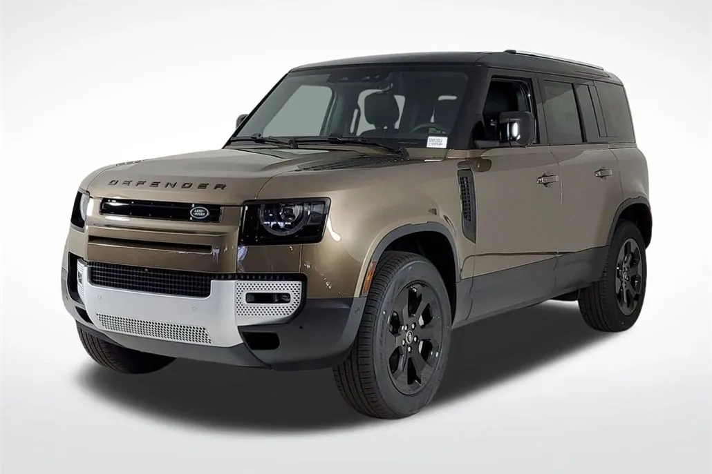 2025 Land Rover Defender 110 S photo 1