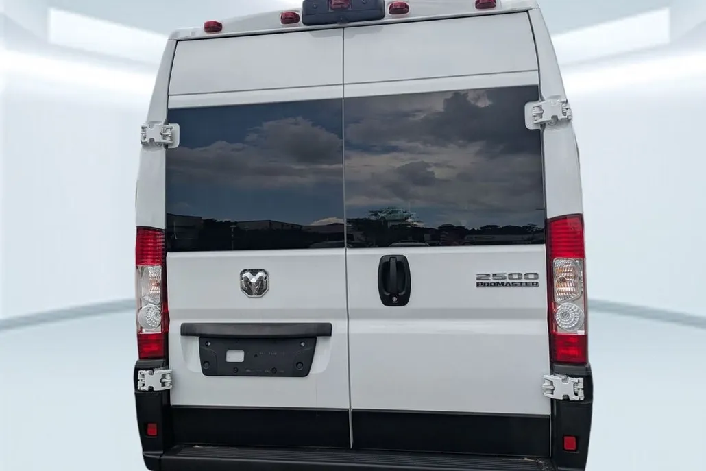 2023 Ram ProMaster 2500 photo 1