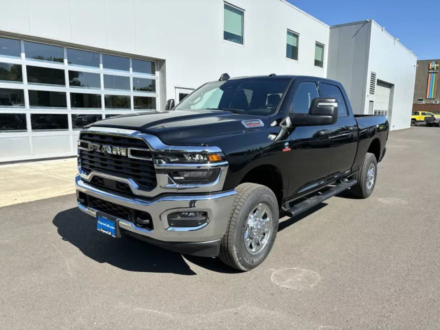 2025 Ram 2500 Tradesman photo 1