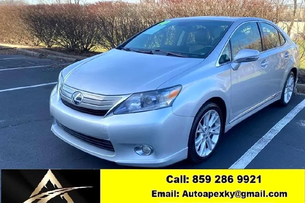 2010 Lexus HS 250h photo 1