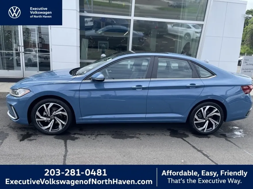 2025 Volkswagen Jetta 1.5T SEL photo 1