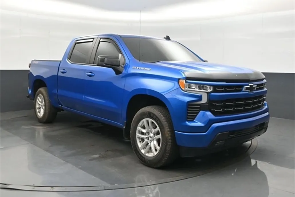2024 Chevrolet Silverado 1500 RST photo 1