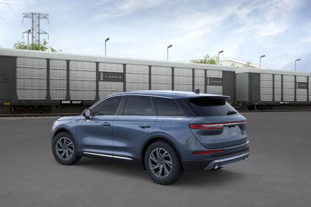 2025 Lincoln Corsair Premiere photo 1