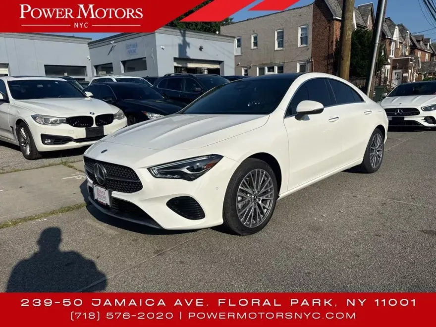 2024 Mercedes Benz CLA 4MATIC 250 photo 1