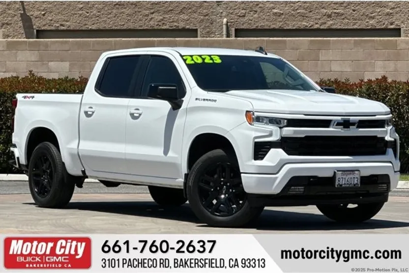 2023 Chevrolet Silverado 1500 RST photo 1