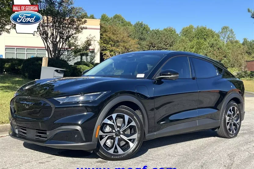 2025 Ford Mustang Mach-E Select photo 1