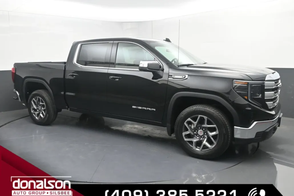 2025 Gmc Sierra SLE photo 1