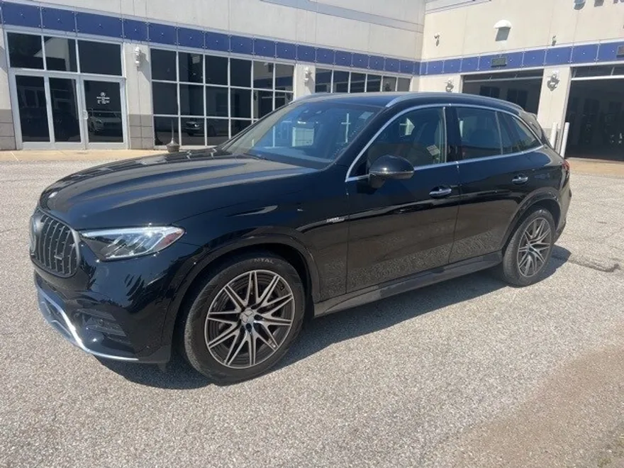 2024 Mercedes Benz GLC AMG 43 4MATIC photo 1