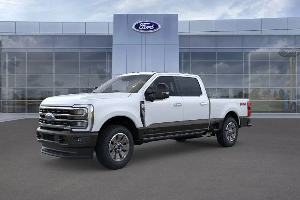 2025 Ford F-350 King Ranch photo 1