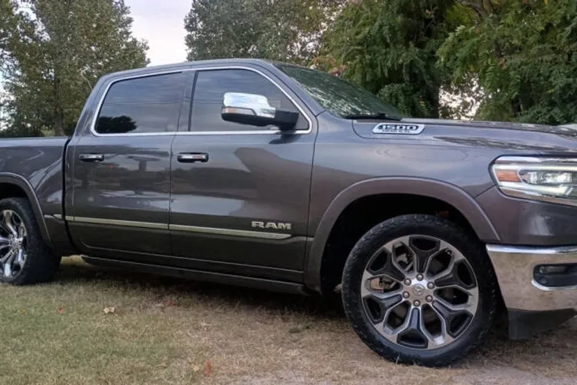 2019 Ram 1500 Limited photo 1